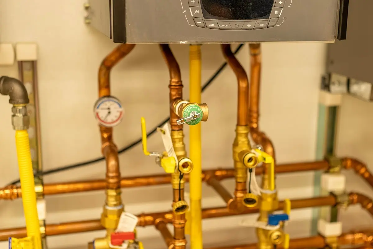 Licensed technician providing Sewer Cleanout for a homeowner in Bonita